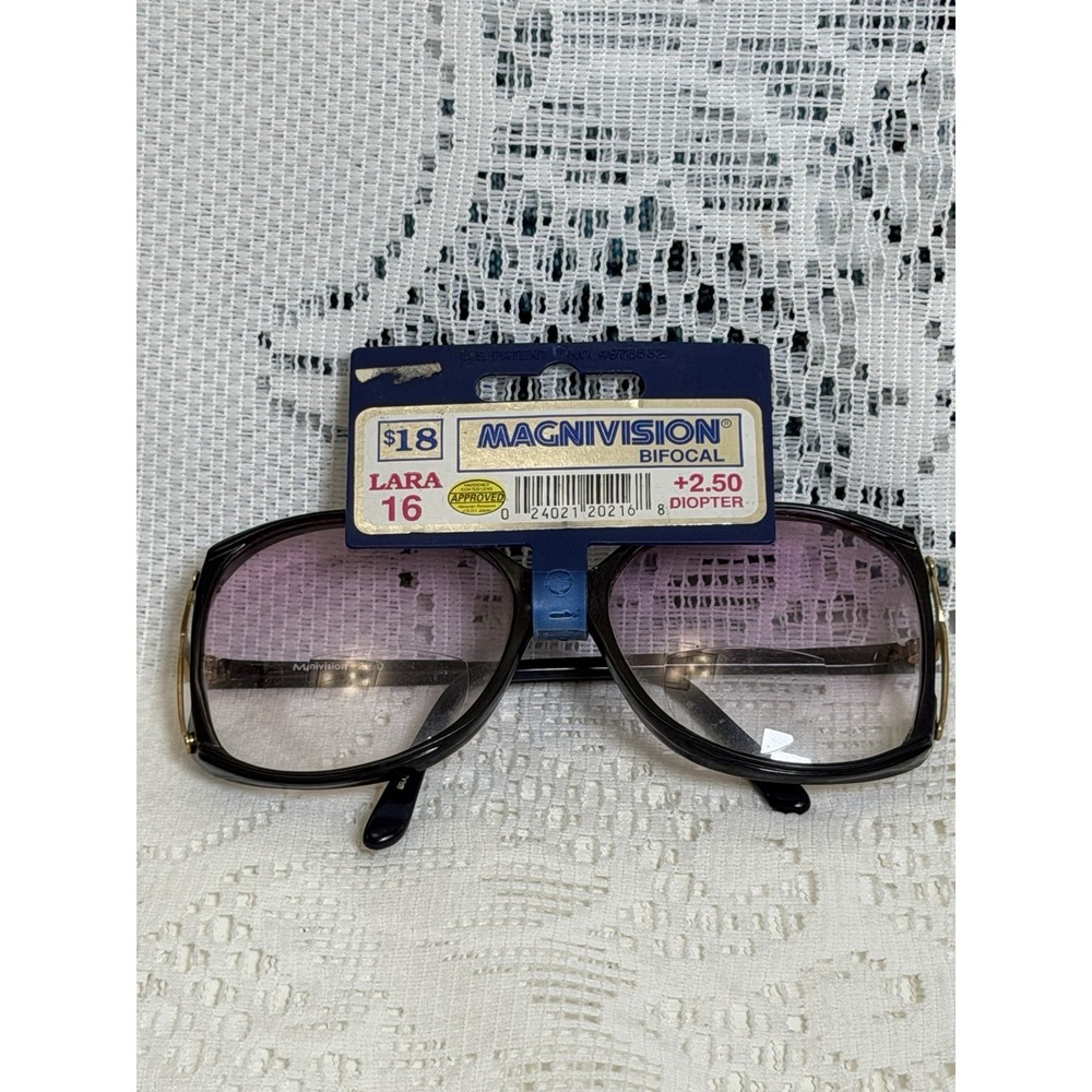 Magnivision Lara 16 Bifocal Sunglasses +2.50 Purple Tint Navy Gold Vintage